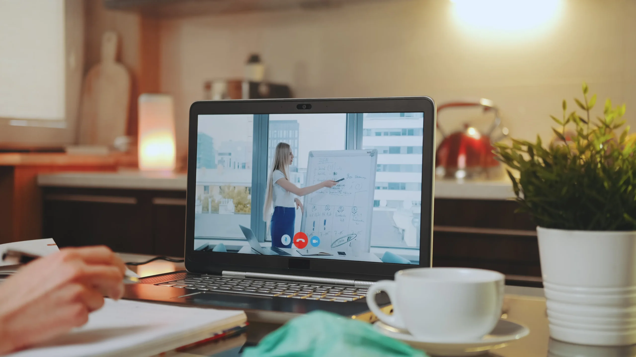 learning-without-limits-the-global-growth-of-e-learning-services