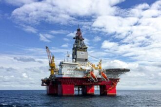 Oil Crisis, EV Market